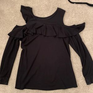 Halogen Medium Cold Shoulder Top Long Sleeved Top